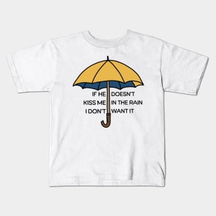 Kiss In The Rain Kids T-Shirt